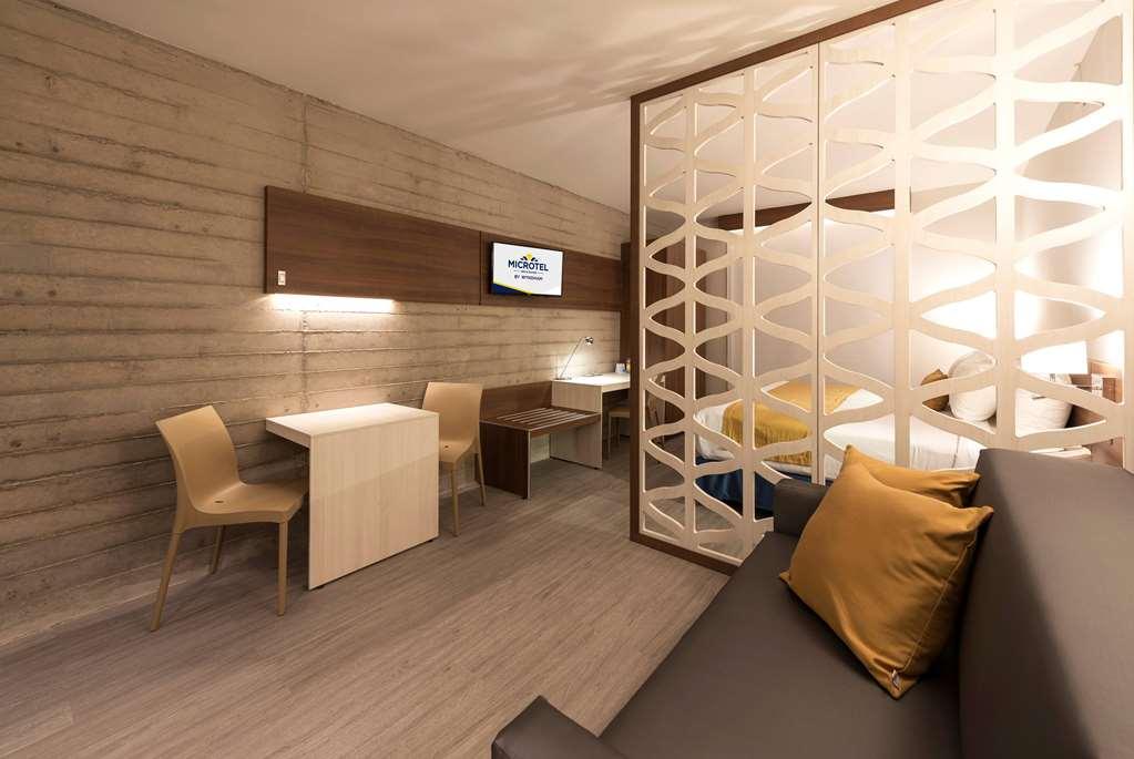 Microtel Inn & Suites By Wyndham Irapuato Quarto foto